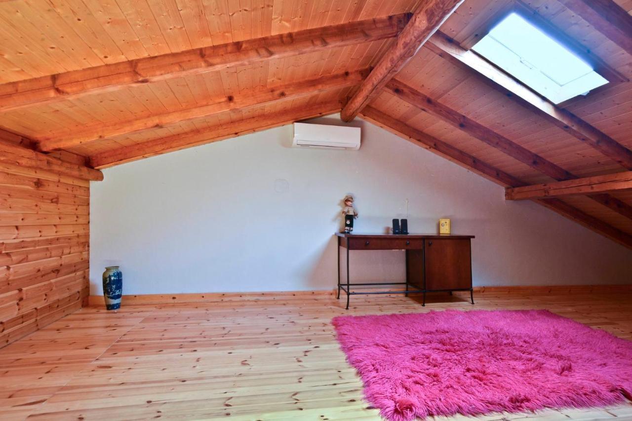 Sia'S Holiday Home Ágios Matthaíos المظهر الخارجي الصورة